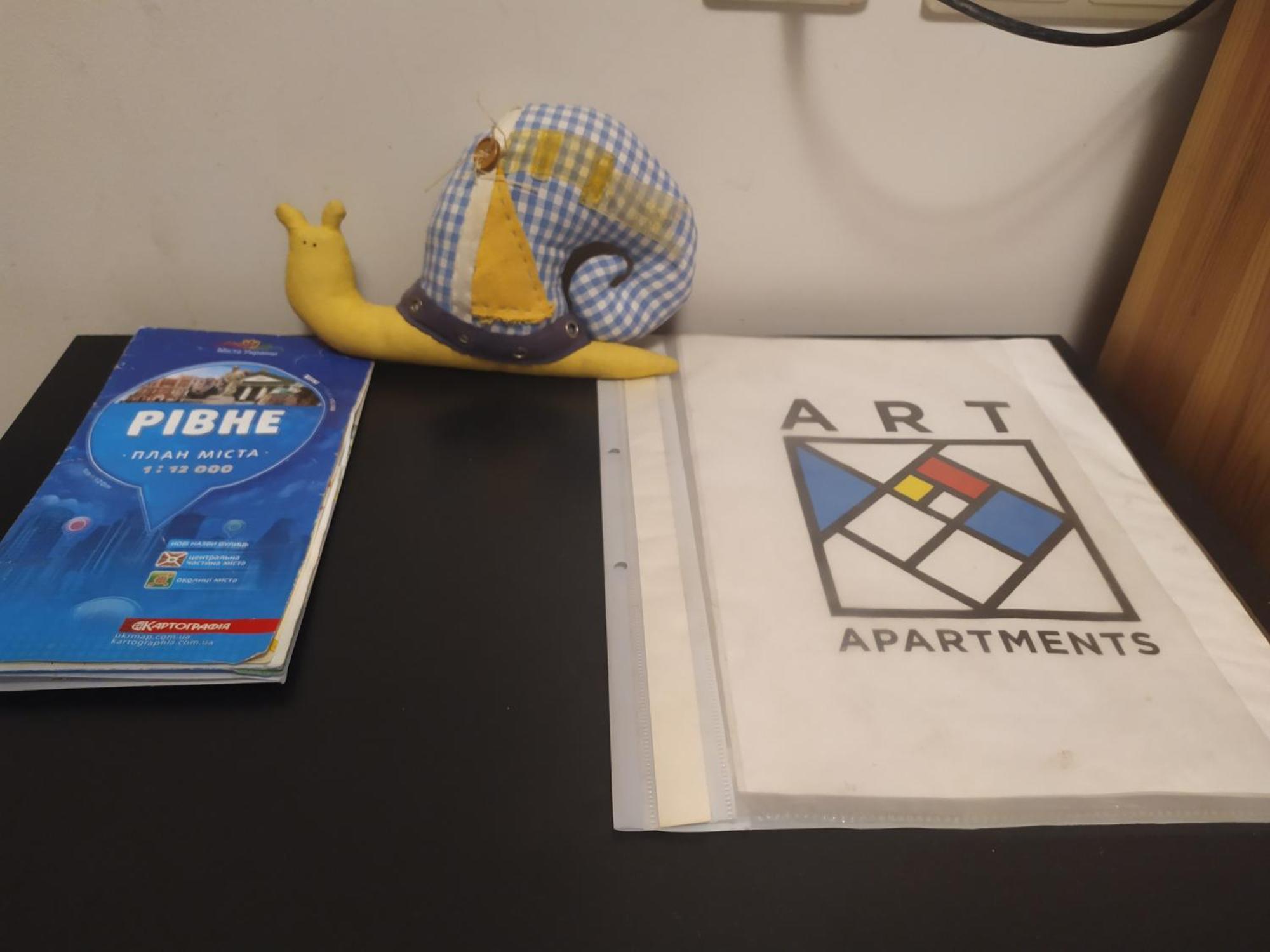 Apartment Three Bedroom Stepana Bandery Street