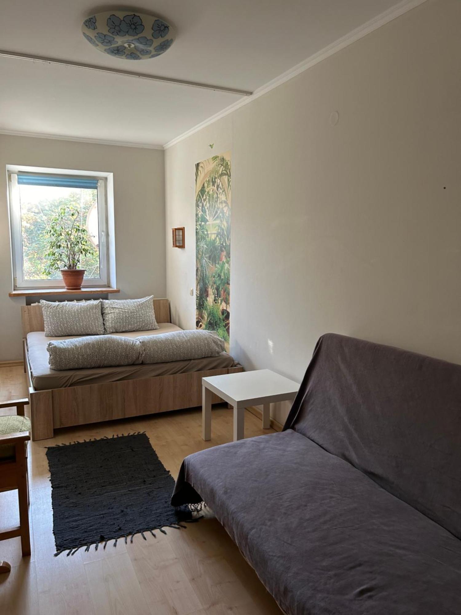 Three Bedroom Stepana Bandery Street Apartment