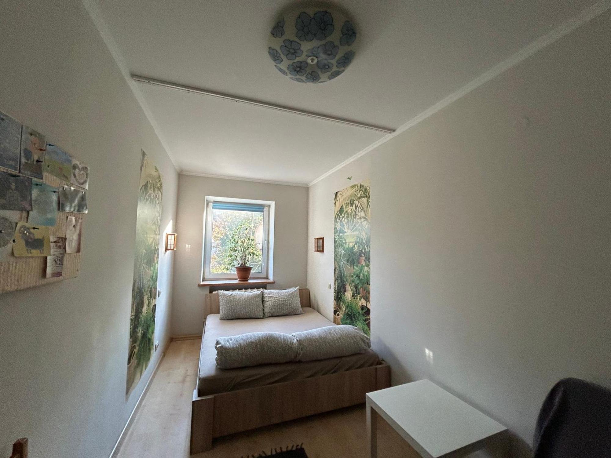Three Bedroom Stepana Bandery Street Riwne