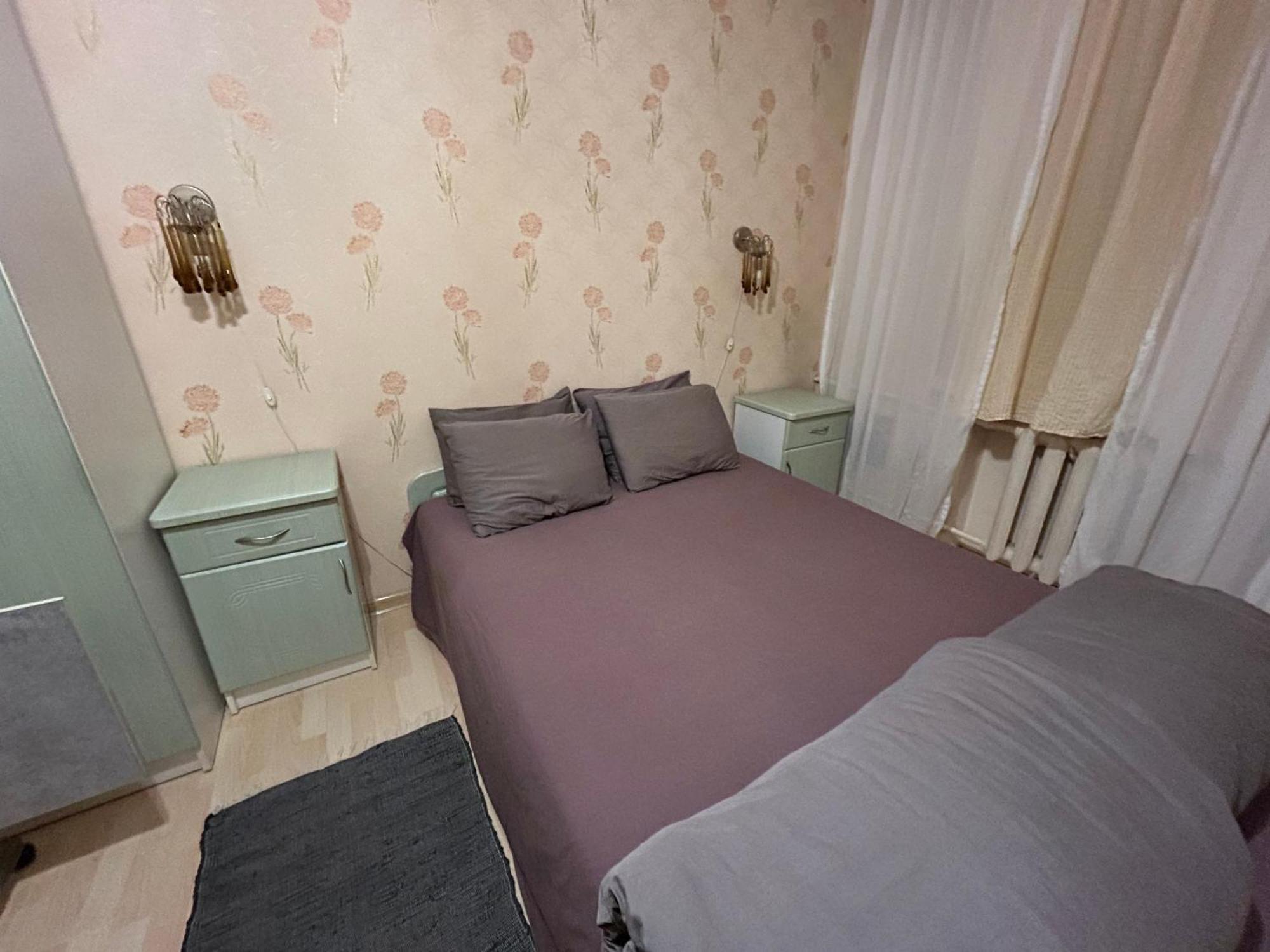 Apartment Three Bedroom Stepana Bandery Street *